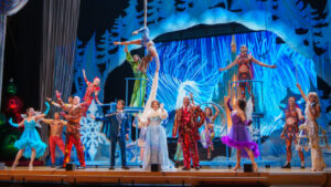 Cirque Musica Holiday Wonderland at Circle Square Cultural Center.